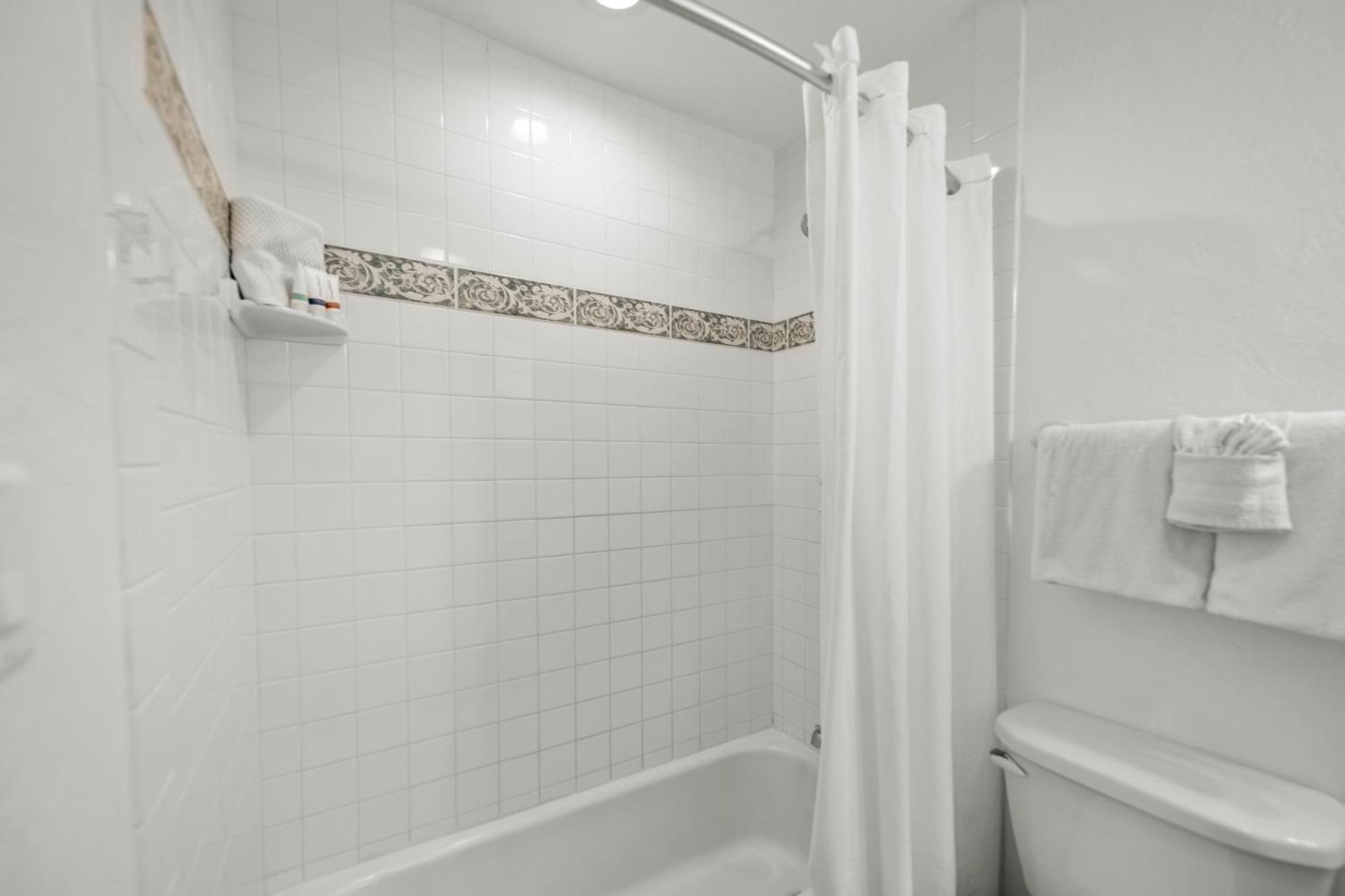 Tropic Isle At Anna Maria Island Inn Bradenton Beach Εξωτερικό φωτογραφία