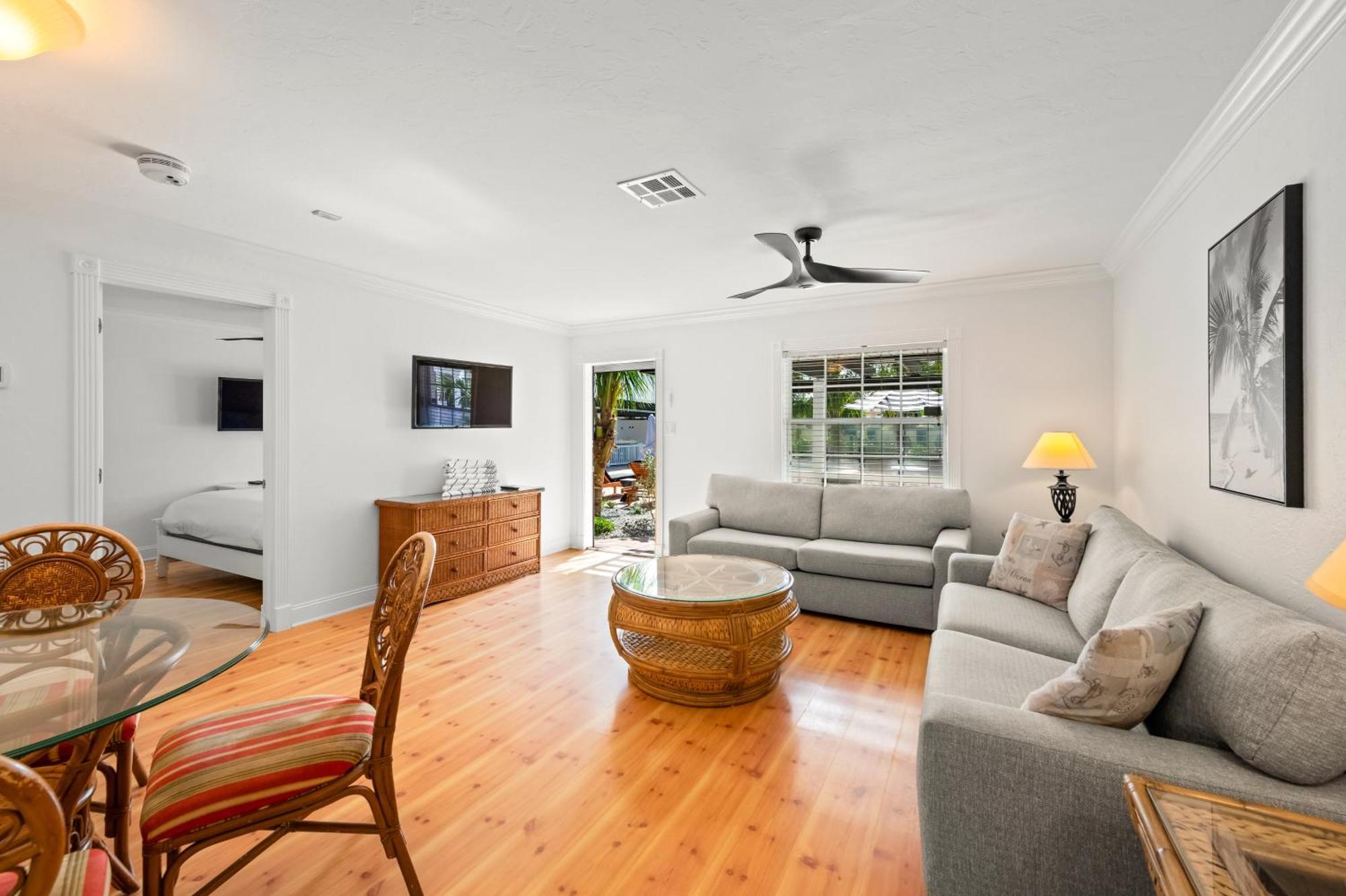 Tropic Isle At Anna Maria Island Inn Bradenton Beach Εξωτερικό φωτογραφία