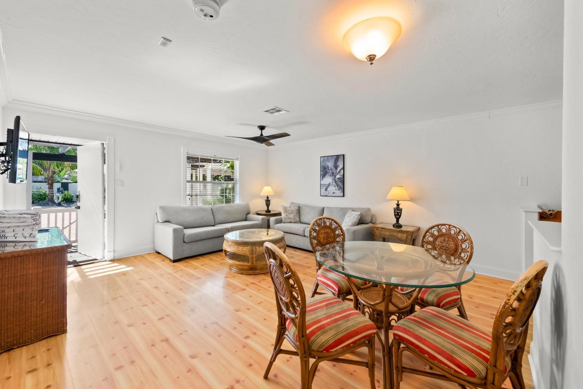 Tropic Isle At Anna Maria Island Inn Bradenton Beach Εξωτερικό φωτογραφία