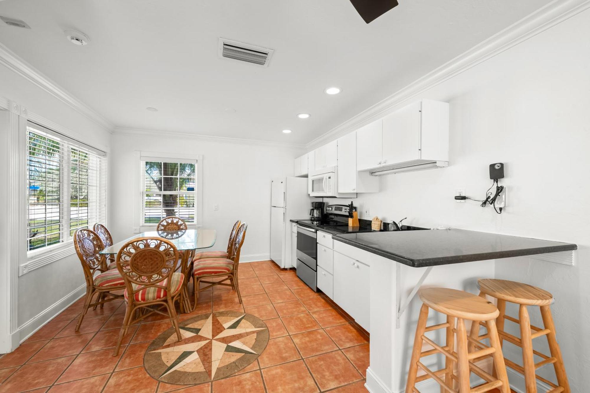 Tropic Isle At Anna Maria Island Inn Bradenton Beach Εξωτερικό φωτογραφία