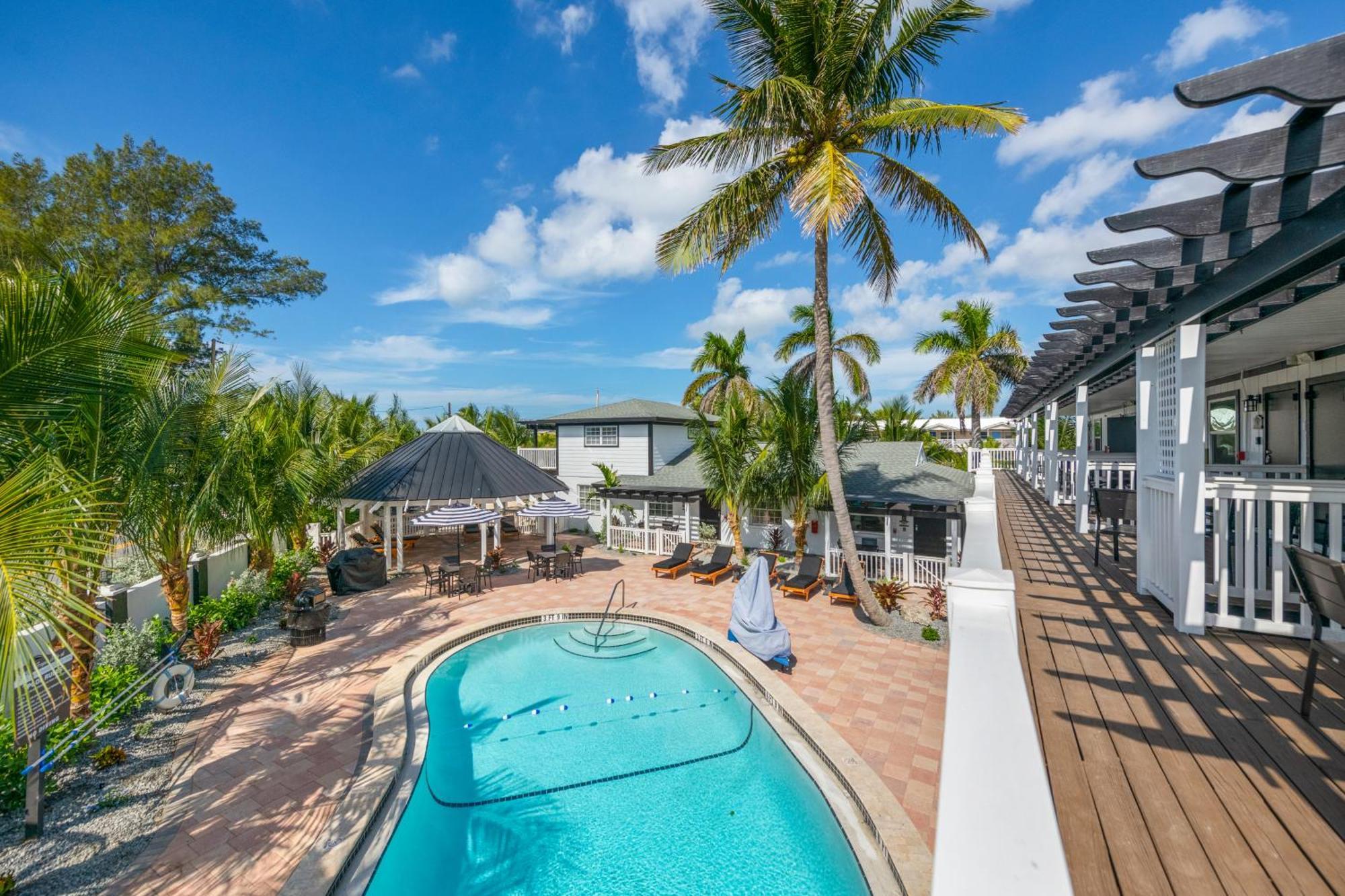 Tropic Isle At Anna Maria Island Inn Bradenton Beach Εξωτερικό φωτογραφία