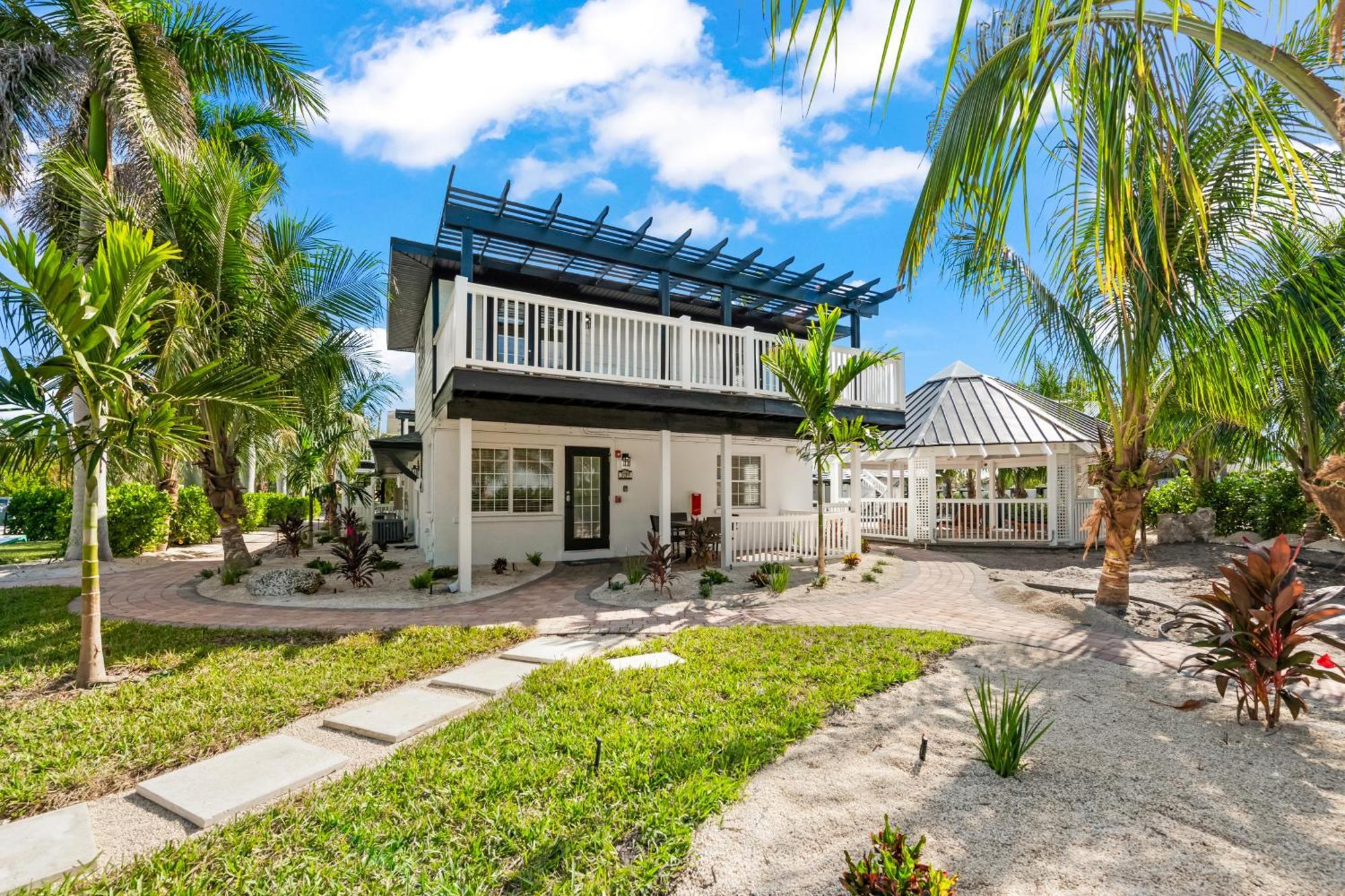 Tropic Isle At Anna Maria Island Inn Bradenton Beach Εξωτερικό φωτογραφία